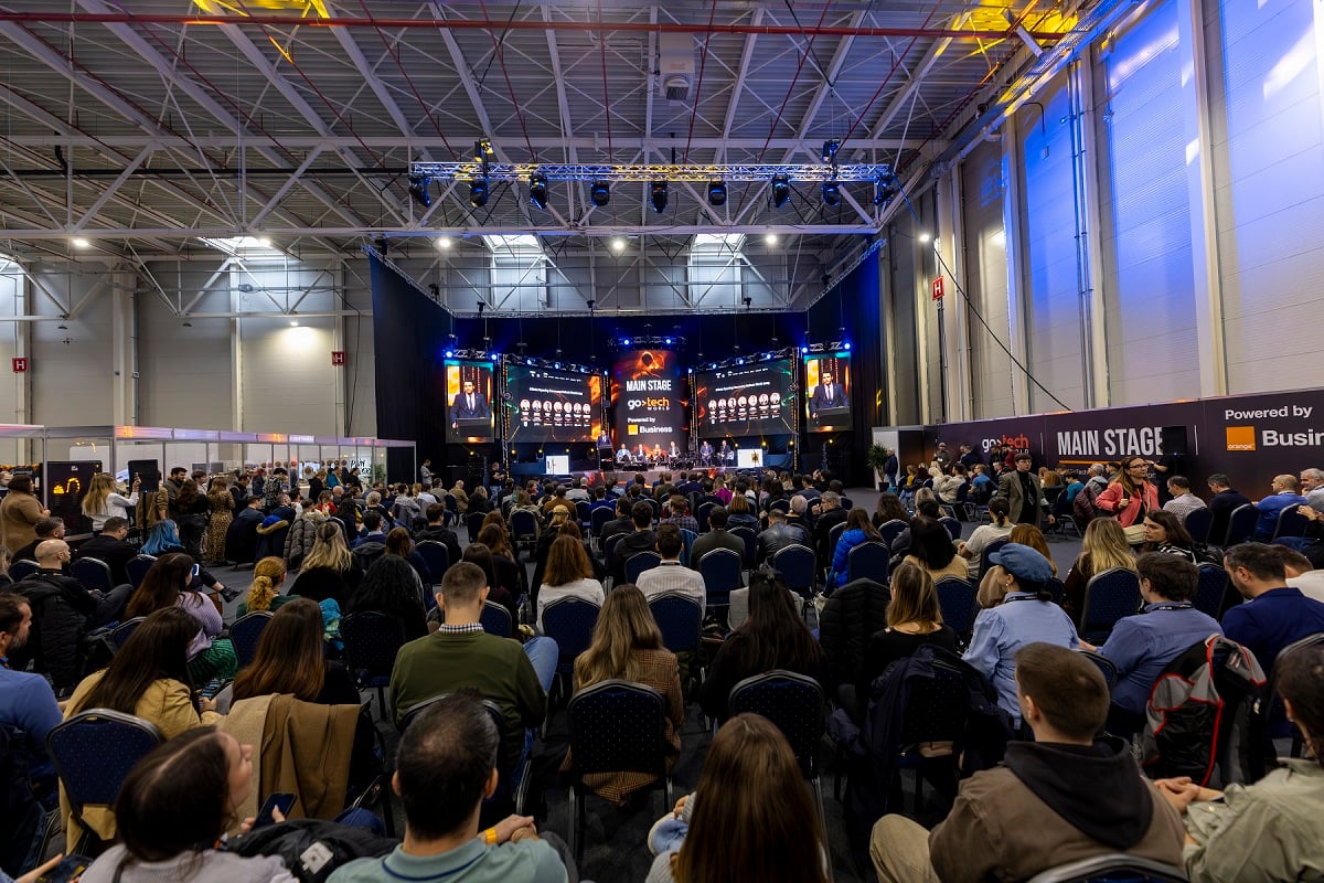 Ediție record a evenimentului GoTech World: Peste 15.100 de vizitatori, 100 de companii expozante, 135 de speakeri și 11 scene