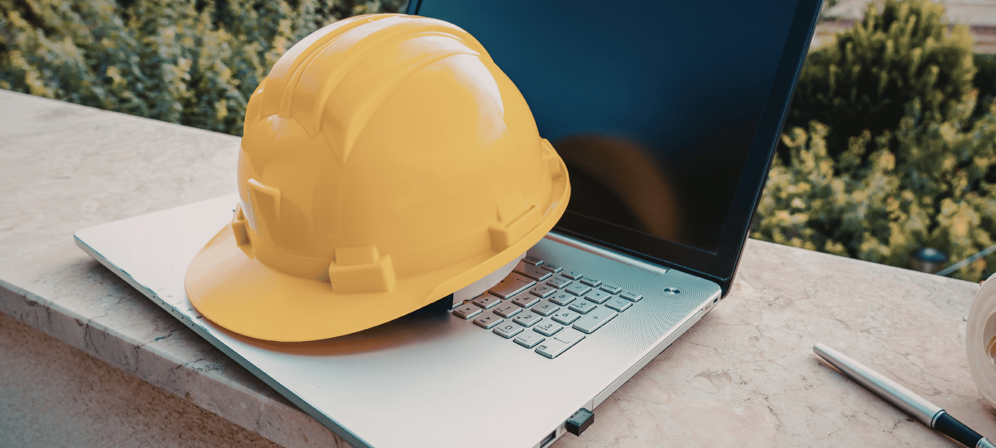 De ce procesele neautomatizate din construcții îți consumă bugetul (și cum le poți optimiza rapid)