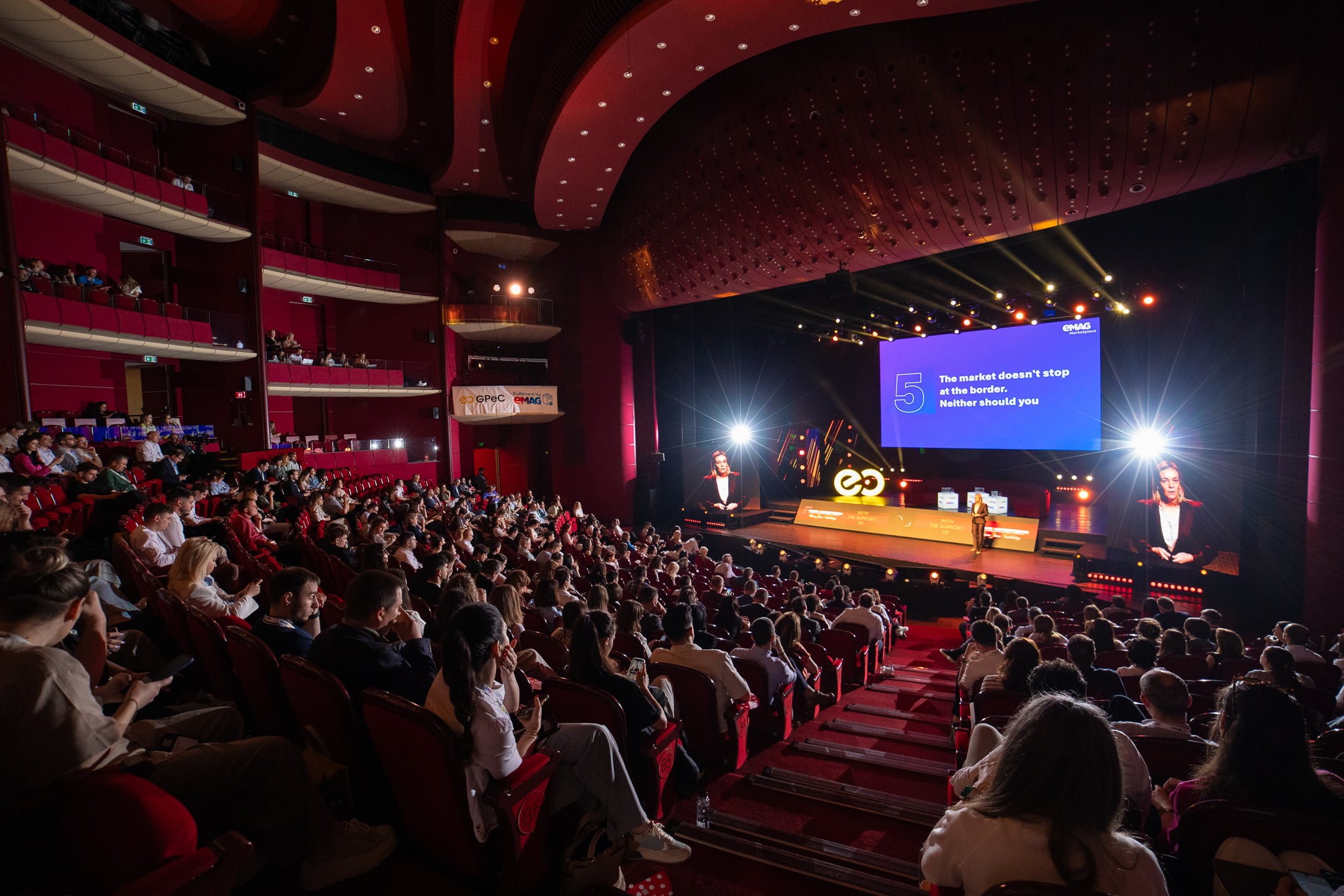 GPeC SUMMIT a reunit peste 800 de participanți, 15+ speakeri internaționali și români și peste 30 de expozanți într-o singură zi